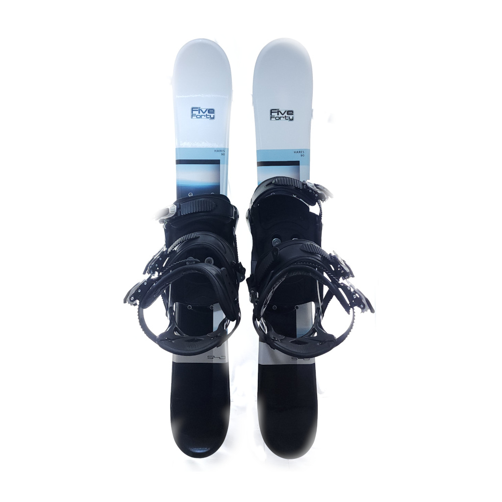 90 Cm Hares And HD Snowboard Bindings White With Risers 3 Strap 2024 Curtis Sport Connection