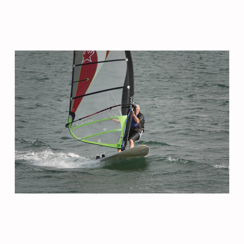 Viney Windsurfing Ezzy Lion